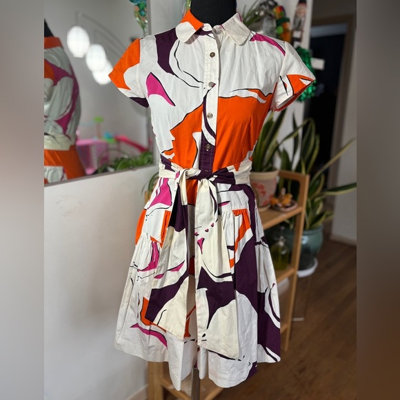 Diane von Furstenberg 'Scarlet' Floral Print Cotton Shirtdress EUC Size 2 Spring - Picture 4 of 6